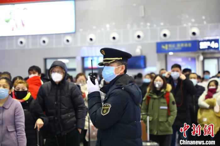  哈铁恢复开行16.5对旅客列车助力复产复工